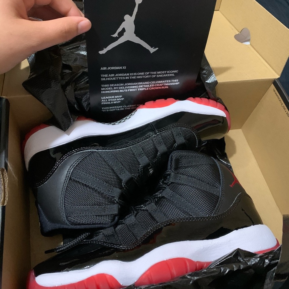 Jordan 11s